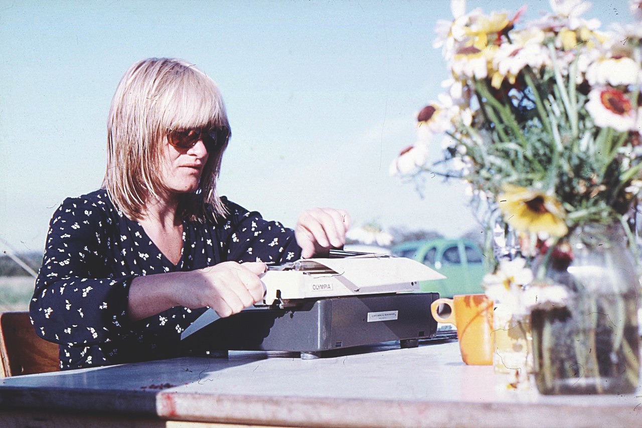 ALICE SCHWARZER ALICE SCHWARZER